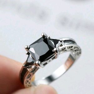 💚✨ Anillo Con Una Exclusiva Piedra Onix ✨💚